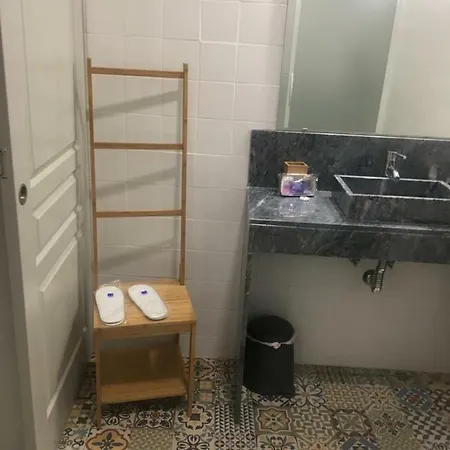 Bairro Alto Apartment *